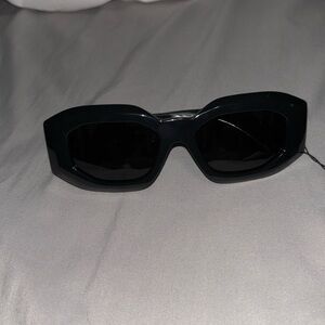BRAND NEW - NEVER WORN - VERSACE MAXI MEDUSA BIGGIE SUNGLASSESES